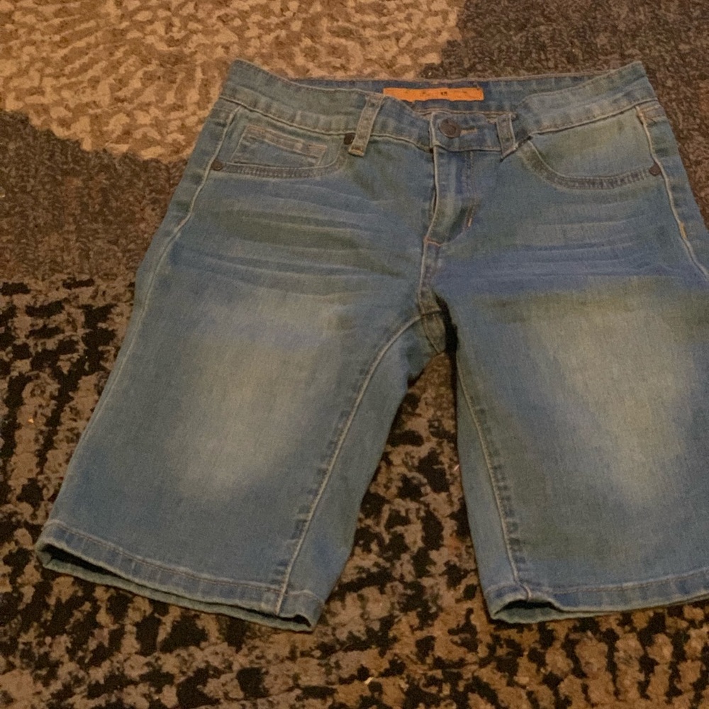 Short - Picture 2 of 2
